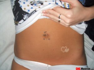 GND Monroe pleased to share with you a free gallery with Monroe showing perfect body